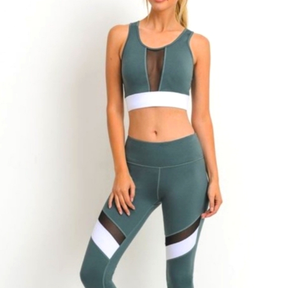 SET OF TWO WORK HARD PLAY HARD Sports Bras Dark Violet and Green - Picture 9 of 10